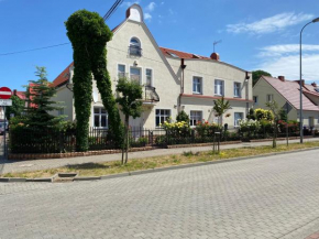 Villa Leon Hel, Hel